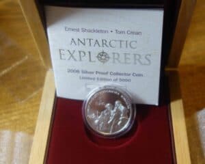 IRELAND ANTARCTIC EXPLORERS SILVER PROOF COIN  2008.