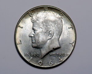 USA :  KENNEDY SILVER HALF DOLLAR 1964.