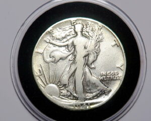 USA :  WALKING LIBERTY SILVER HALF DOLLAR 1941.