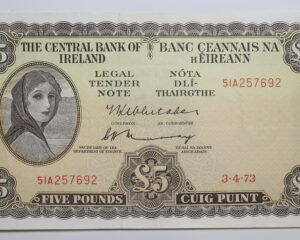 IRELAND LAVERY FIVE POUND NOTE  3.4.1973.