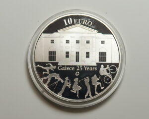 IRELAND: €10 SILVER PROOF COIN. 2010. GAISCE (PRESIDENT'S AWARD). ANNIVERSARY. IN CAPSULE.