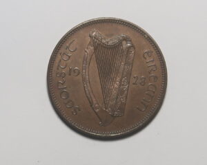 IRELAND HALFPENNY 1928 .