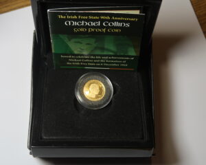 IRELAND :  MICHAEL COLLINS  22CT GOLD MEDALLION 2012.