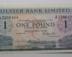 IRELAND : ULSTER BANK ONE POUND (STG) 1.3.1973. SER NO A2266404.